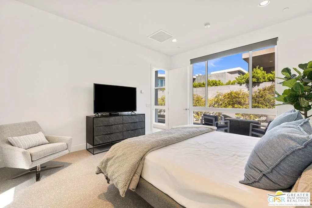 4251 Amber Lane, Palm Springs, California 92262 home-pic-60