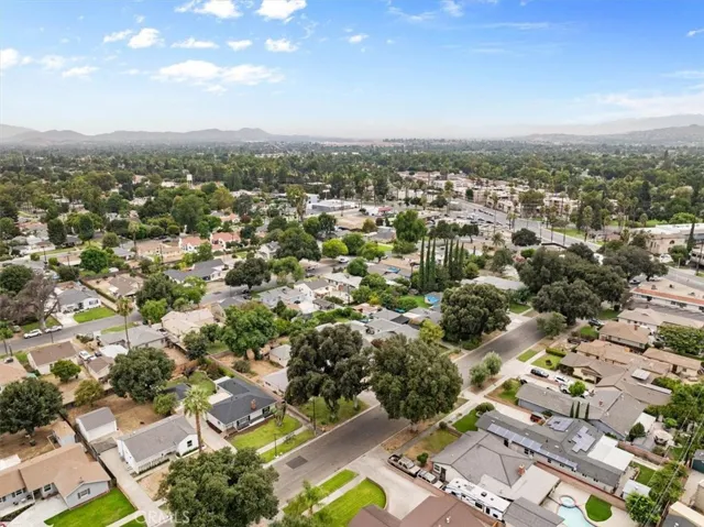 3672 Harding Street, Riverside, California 92506