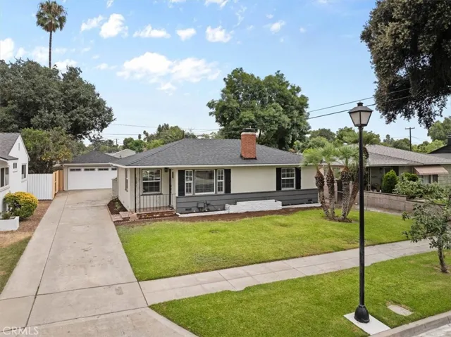 3672 Harding Street, Riverside, California 92506