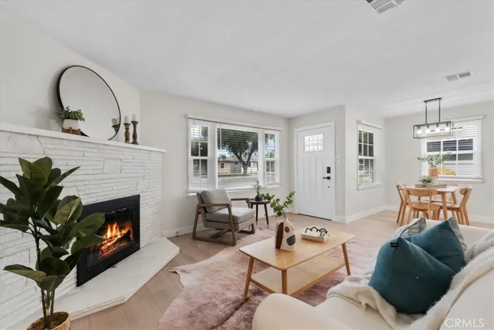 3672 Harding Street, Riverside, California 92506