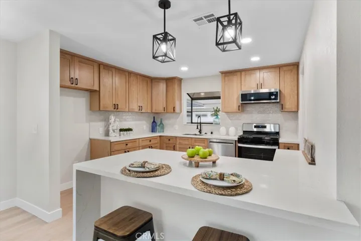 3672 Harding Street, Riverside, California 92506