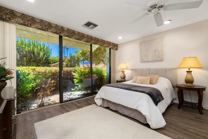 40-web-or-mls-CMColumbia_OPMG_0825_040