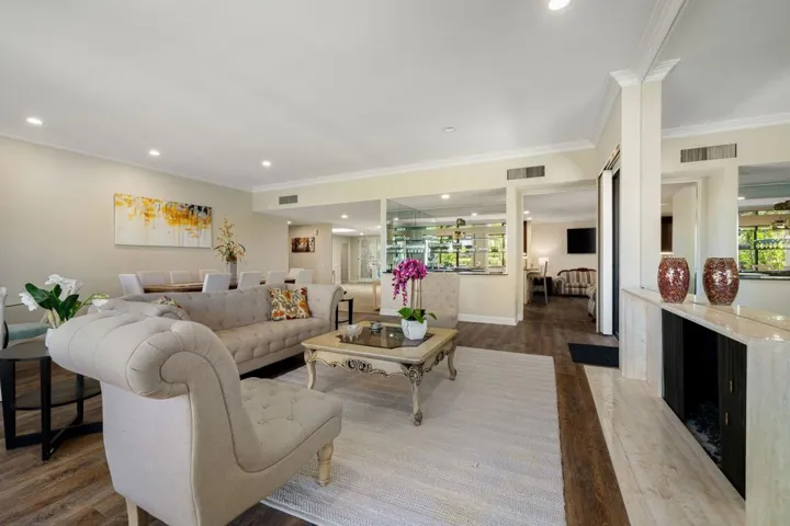 18-web-or-mls-CMColumbia_OPMG_0825_018