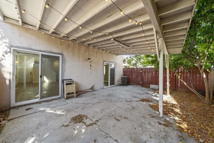 9300 Burnet Ave 111, North Hills, California 91343