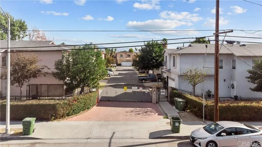 9300 Burnet Ave 111, North Hills, California 91343