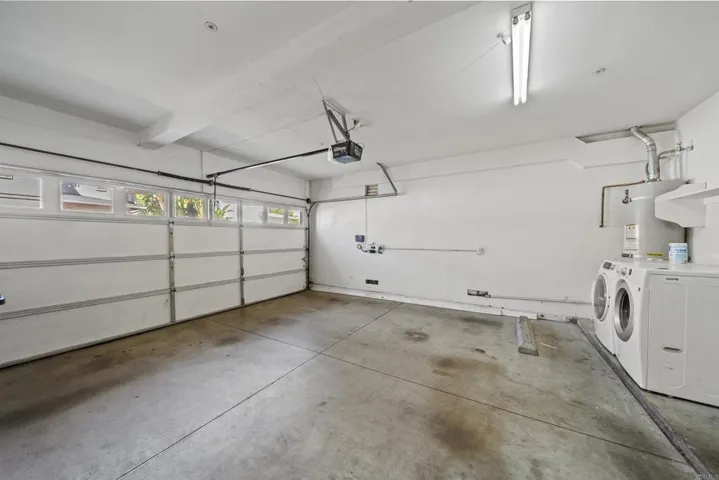 9300 Burnet Ave 111, North Hills, California 91343