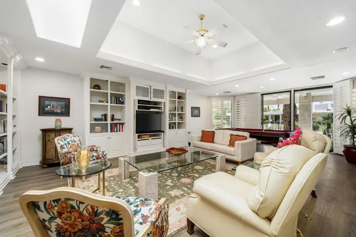 15-web-or-mls-CMStanford_OPMG_0825_015