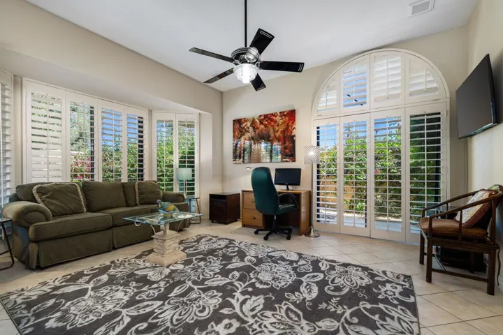 51-web-or-mls-CMStanford_OPMG_0825_051