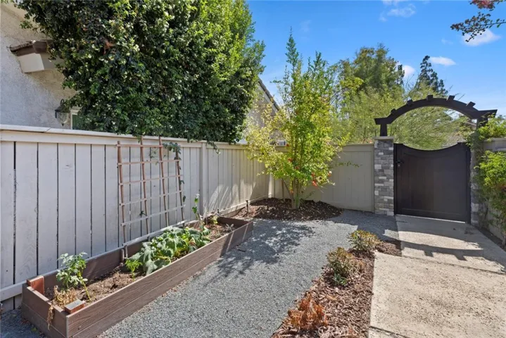 653 N Buttonbush Trail, Orange, California 92869