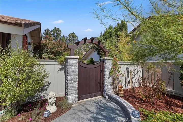 653 N Buttonbush Trail, Orange, California 92869