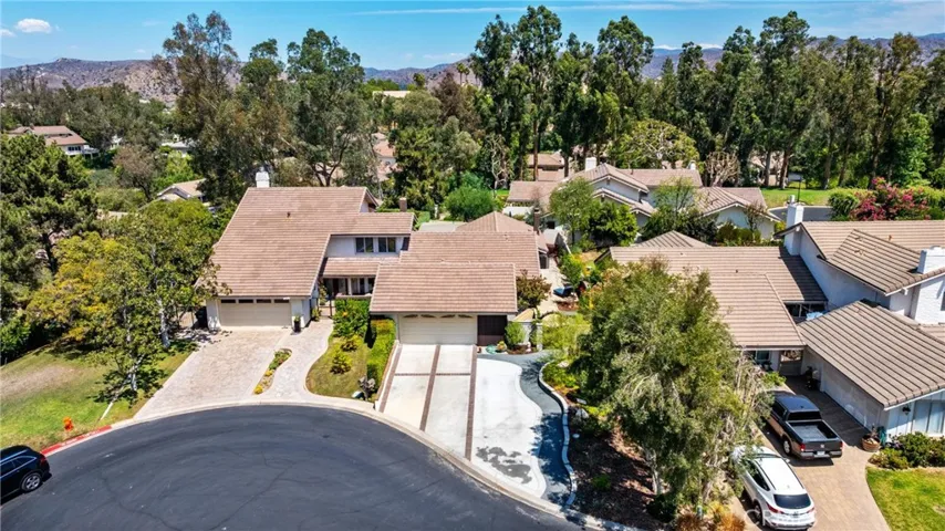 653 N Buttonbush Trail, Orange, California 92869