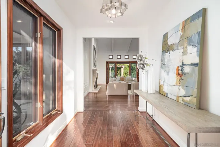 17112 Via De La Valle, Rancho Santa Fe, California 92067