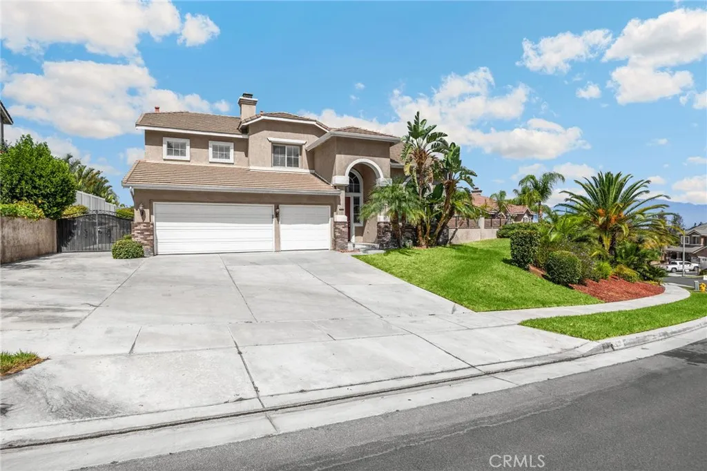 930 Via Blairo, Corona, California 92879, 5 Bedrooms Bedrooms, ,3 BathroomsBathrooms,Residential Lease,For Rent,Via Blairo,PW25190792