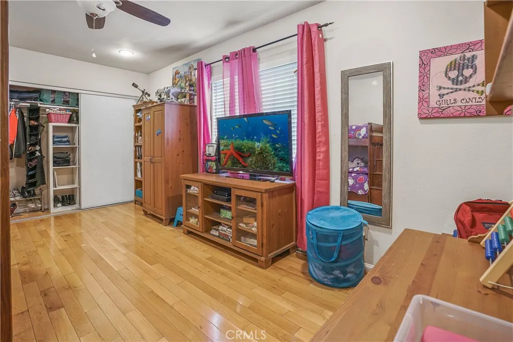 1306 E 104th Street, Los Angeles, California 90002 home-pic-20