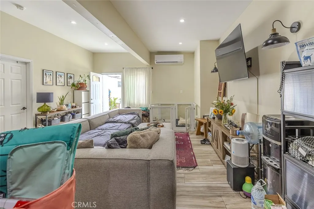 3632 W 59th Street, Los Angeles, California 90043 home-pic-7