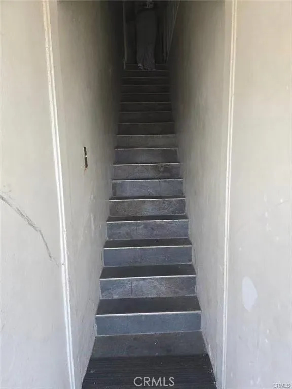 1125 E 17th Street, Long Beach, California 90813, ,Residential Income,For Sale,17th,WS25161929