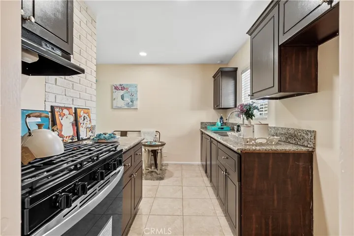 2118 W Crestwood Lane, Anaheim, California 92804