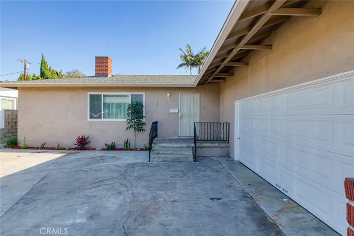 2118 W Crestwood Lane, Anaheim, California 92804