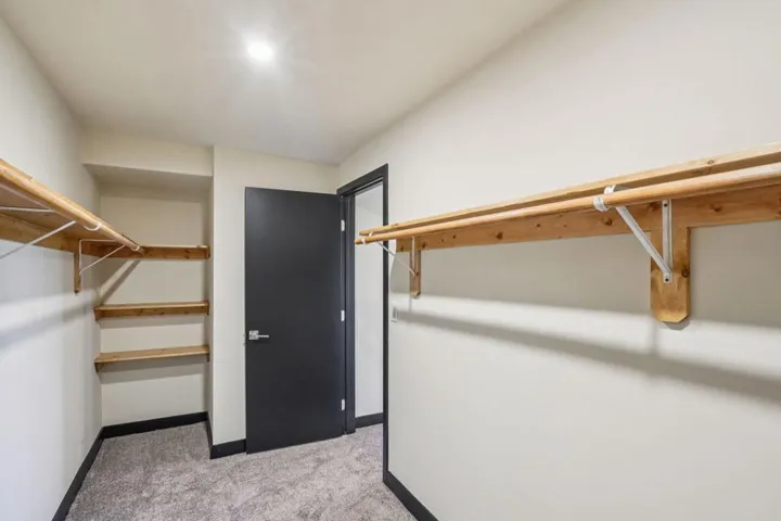 35-web-or-mls-Northridge Dr-L2808-027