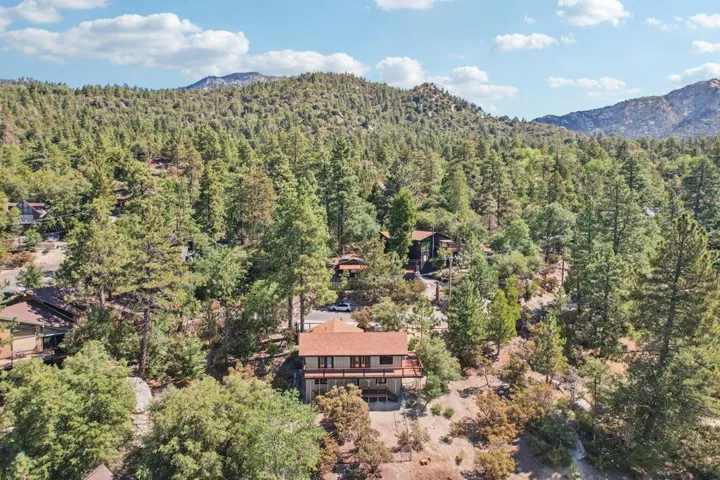 50-web-or-mls-Northridge Dr-L2808-050
