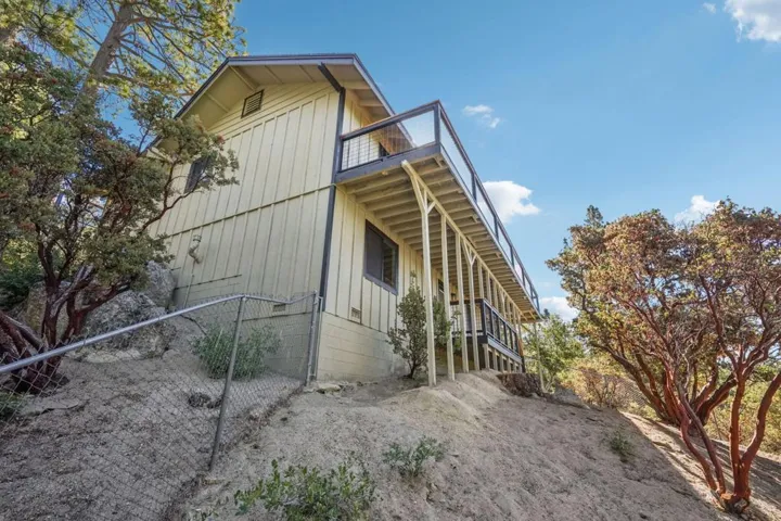 39-web-or-mls-Northridge Dr-L2808-033
