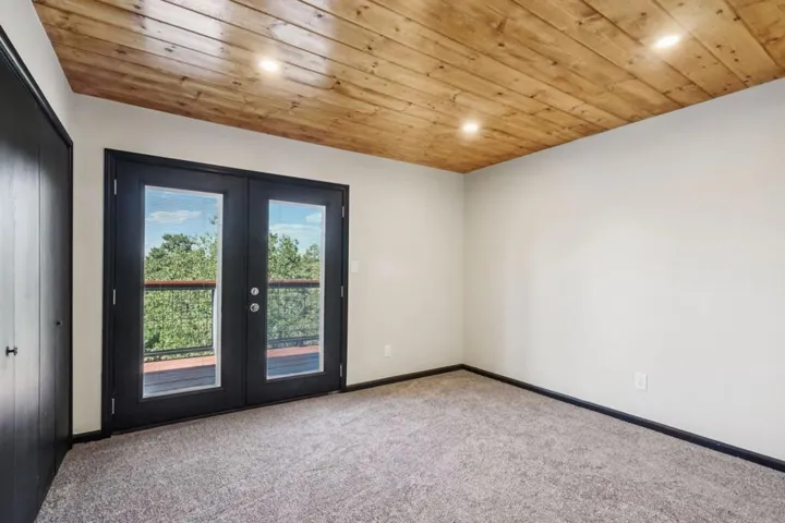 22-web-or-mls-Northridge Dr-L2808-017
