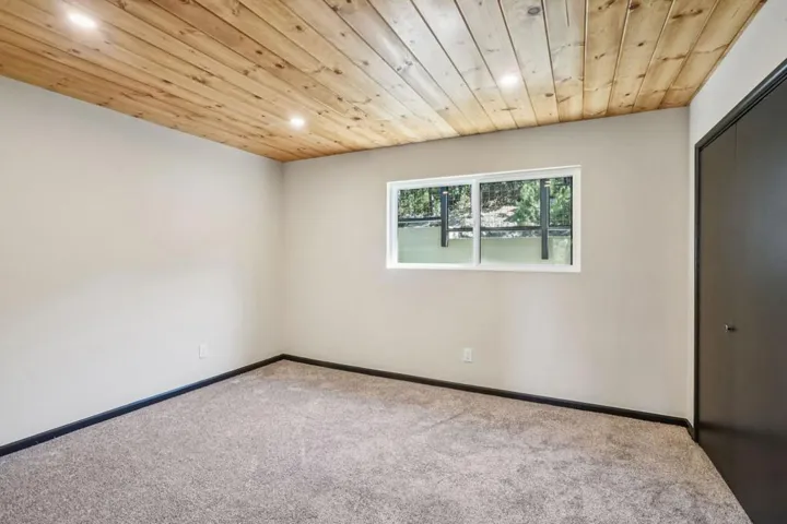 17-web-or-mls-Northridge Dr-L2808-012