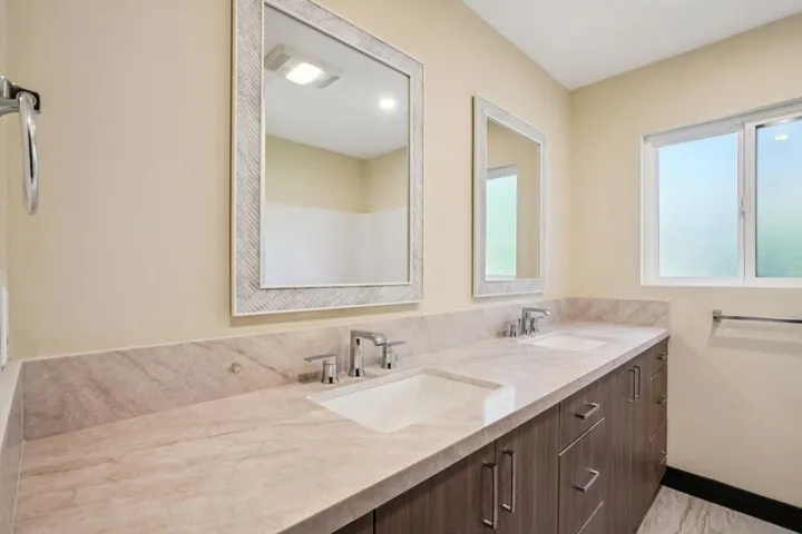 19-web-or-mls-Northridge Dr-L2808-014