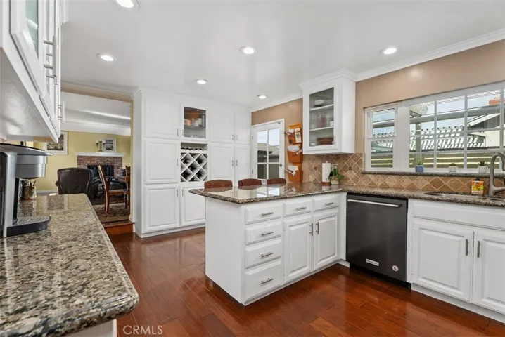 6521 Marilyn Drive, Huntington Beach, California 92647