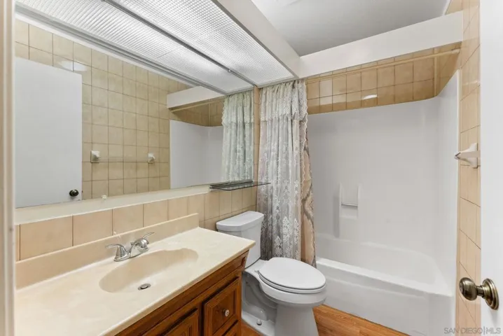 10357 Bart Way, Santee, California 92071
