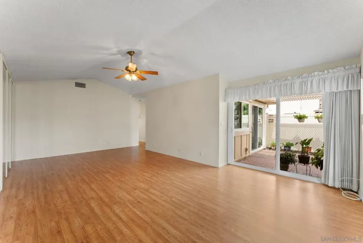 10357 Bart Way, Santee, California 92071