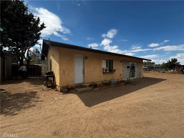 14980 Elm Street, Hesperia, California 92345