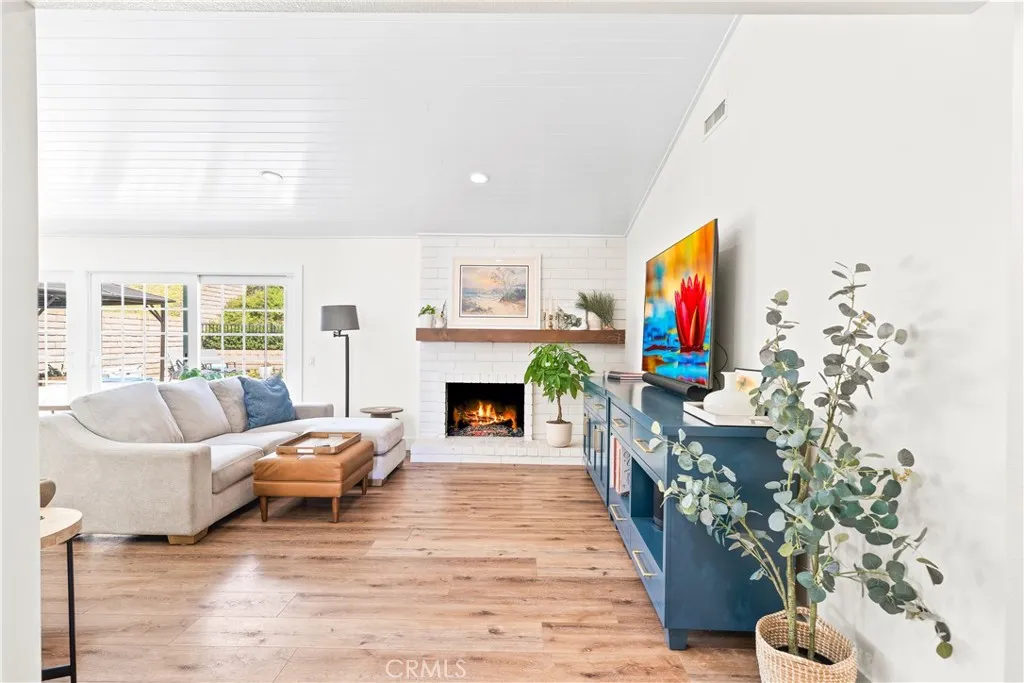 24762 Acropolis Drive, Mission Viejo, California 92691 home-pic-4