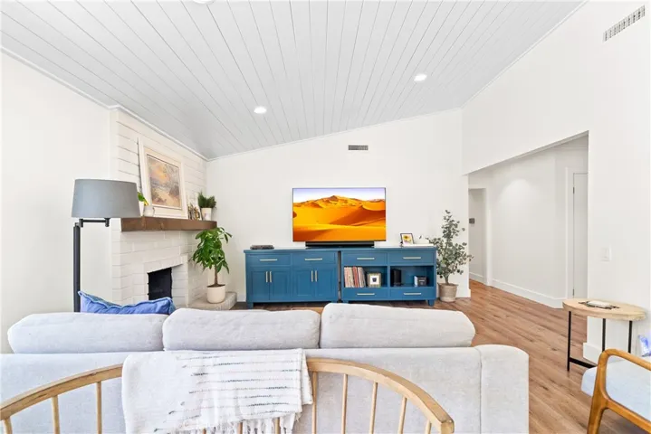 24762 Acropolis Drive, Mission Viejo, California 92691
