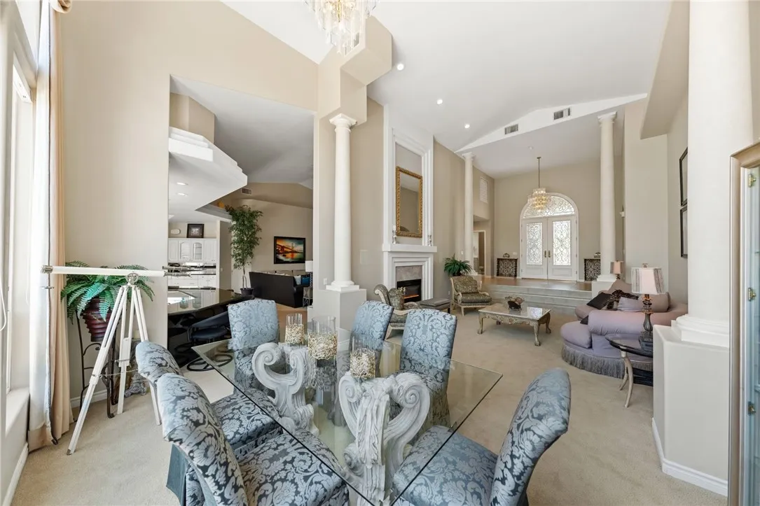 22001 Loch Lomond Drive, Canyon Lake, California 92587 home-pic-12