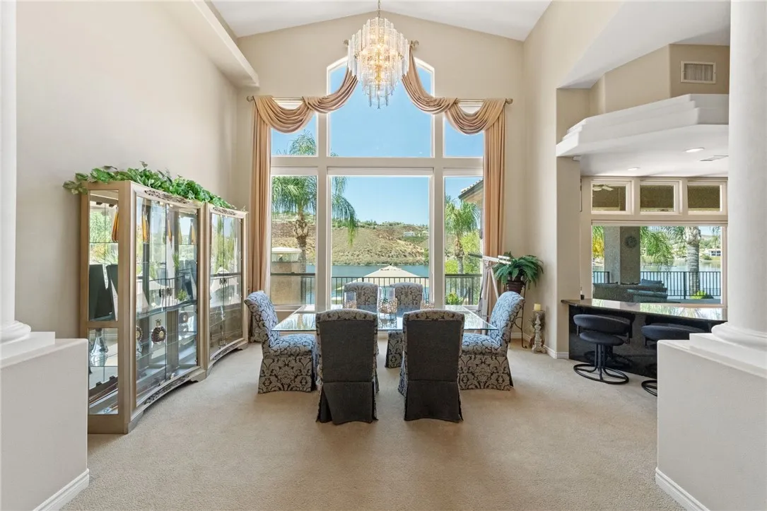22001 Loch Lomond Drive, Canyon Lake, California 92587 home-pic-11