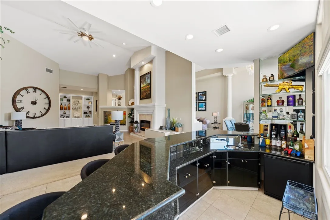 22001 Loch Lomond Drive, Canyon Lake, California 92587 home-pic-18