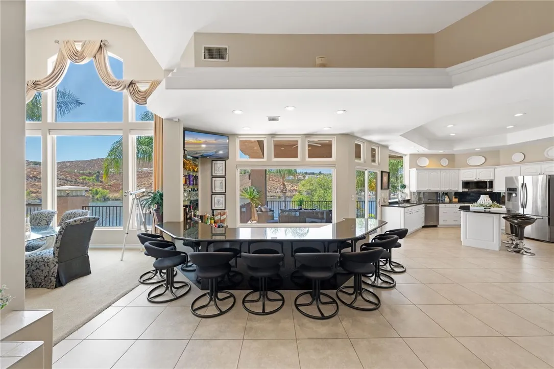 22001 Loch Lomond Drive, Canyon Lake, California 92587 home-pic-17