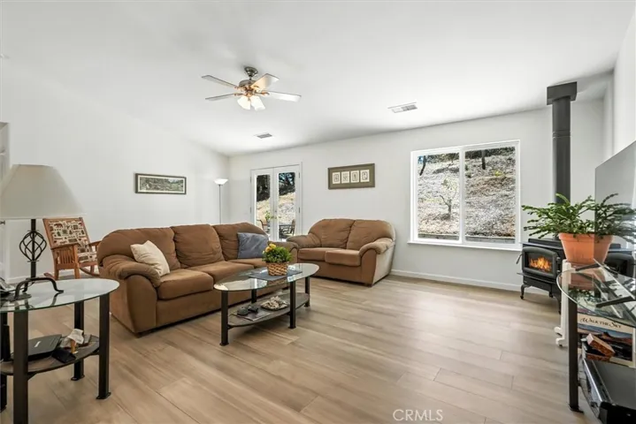 5869 Meadow Lane, Mariposa, California 95338