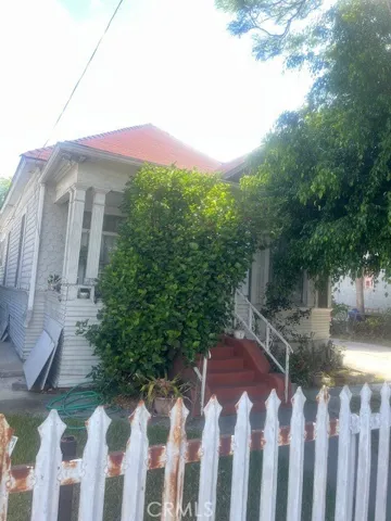 455 E 28th Street, Los Angeles, California 90011