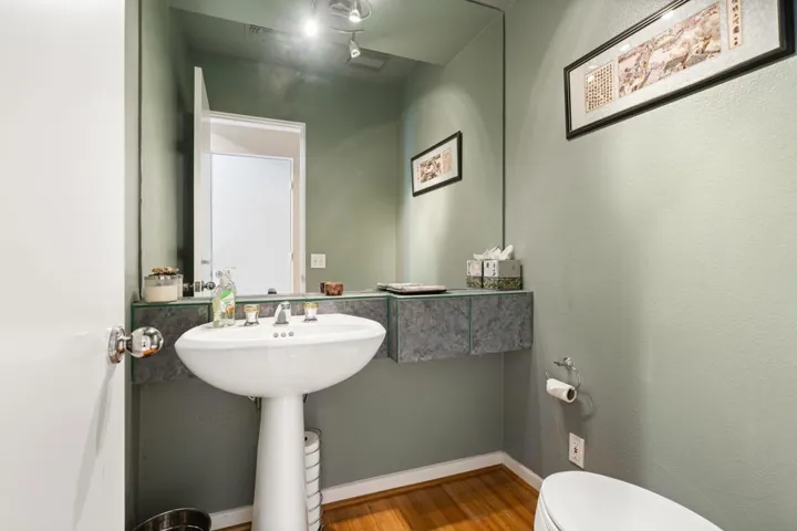 28-web-or-mls-JD_865Box_0325_OPMG_048