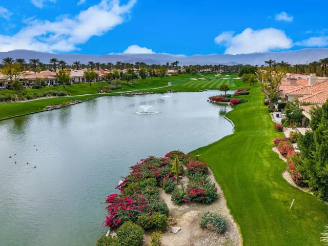 31-web-or-mls-JD_865Box_0325_OPMG_013