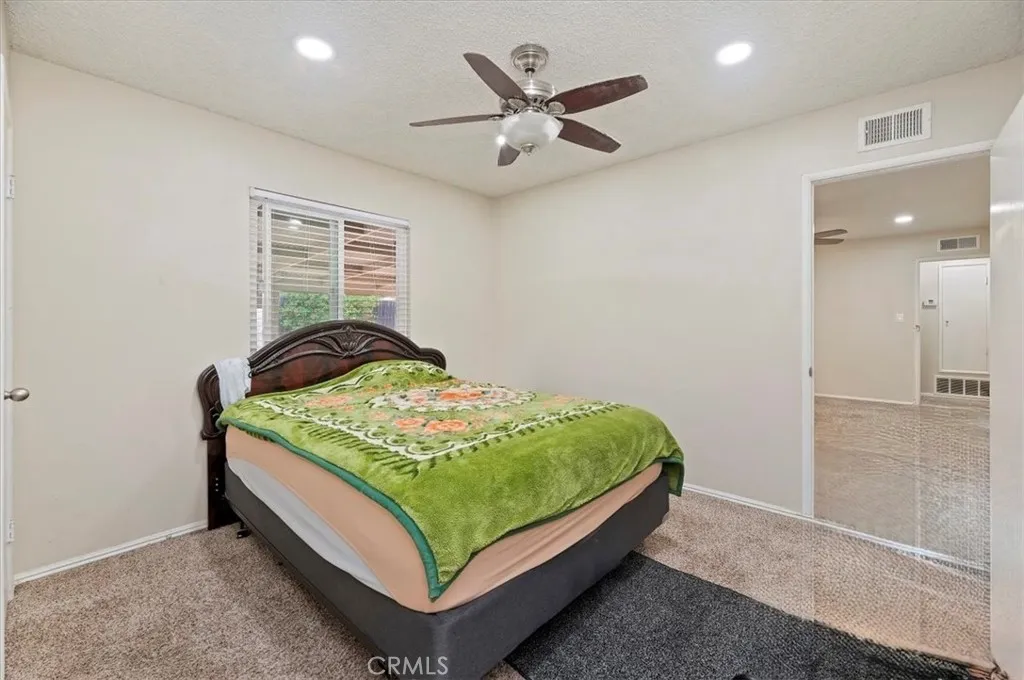 5599 Montgomery Street, Riverside, California 92503 home-pic-17