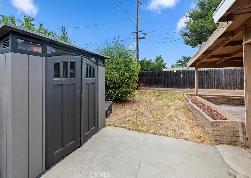 5599 Montgomery Street, Riverside, California 92503 home-pic-24