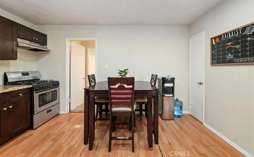 5599 Montgomery Street, Riverside, California 92503 home-pic-13