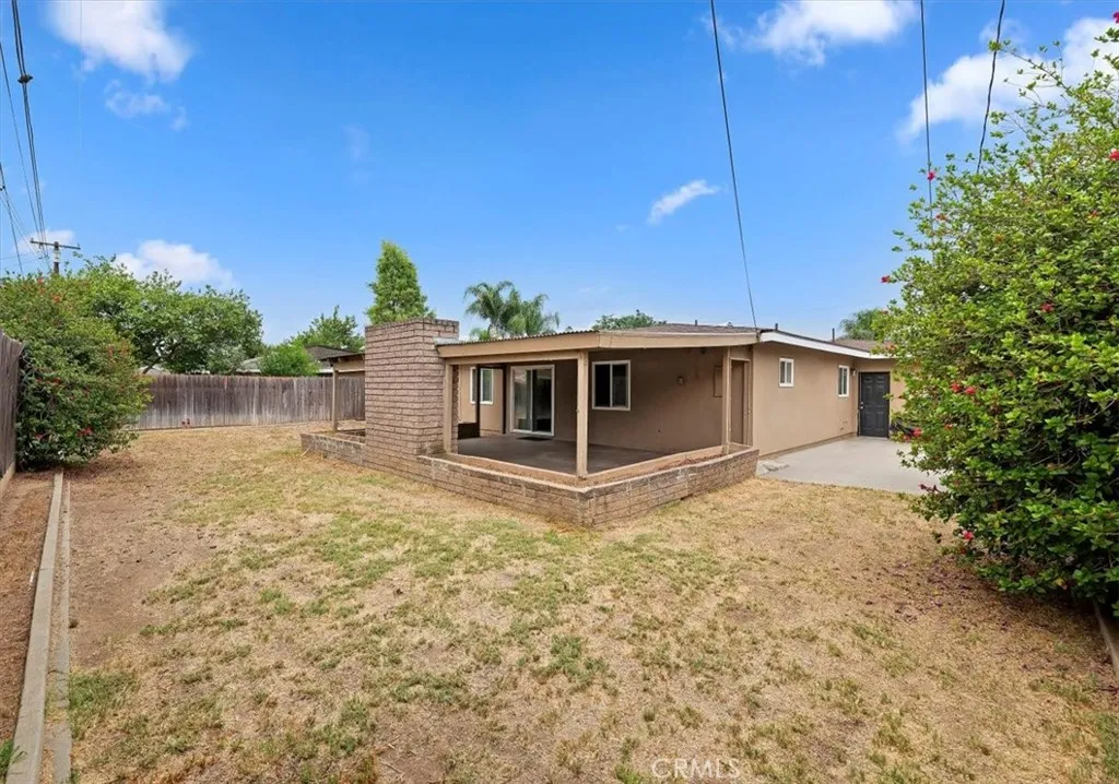 5599 Montgomery Street, Riverside, California 92503 home-pic-25