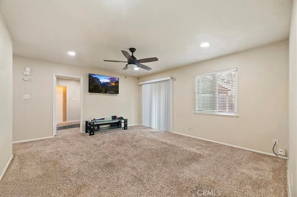 5599 Montgomery Street, Riverside, California 92503 home-pic-6