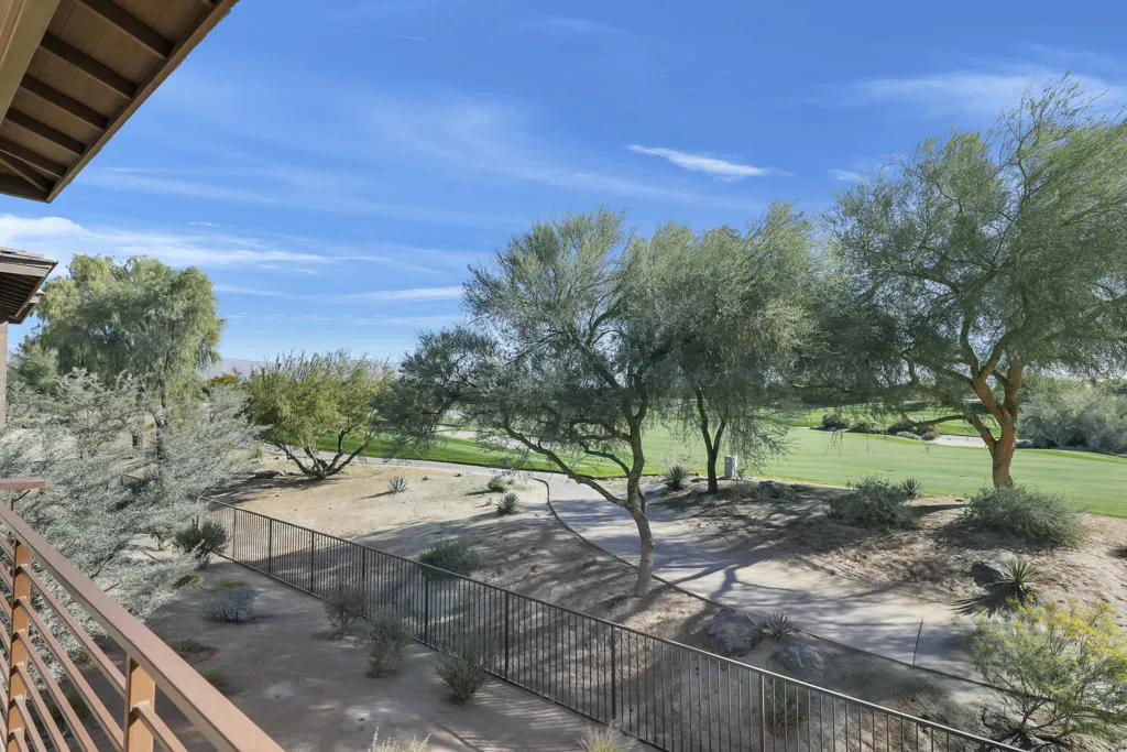 803 Retreat Circle, Palm Desert, California 92260 home-pic-24