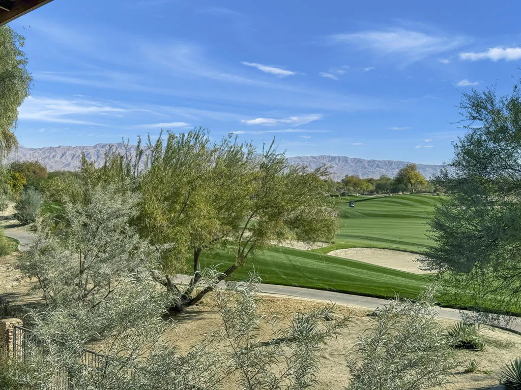 803 Retreat Circle, Palm Desert, California 92260 home-pic-29