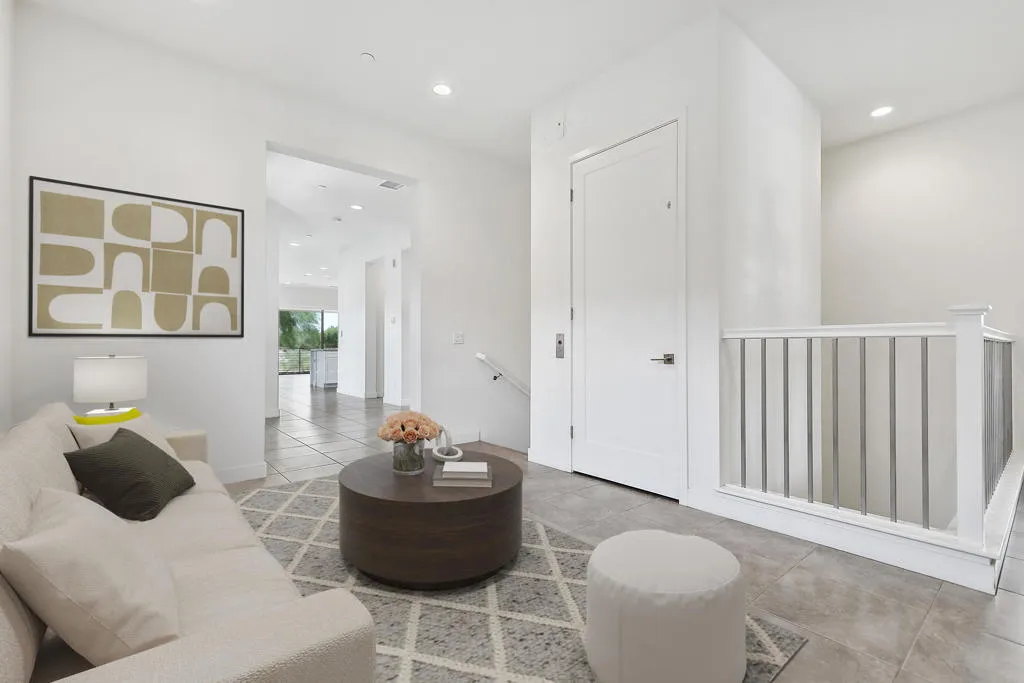 803 Retreat Circle, Palm Desert, California 92260 home-pic-12